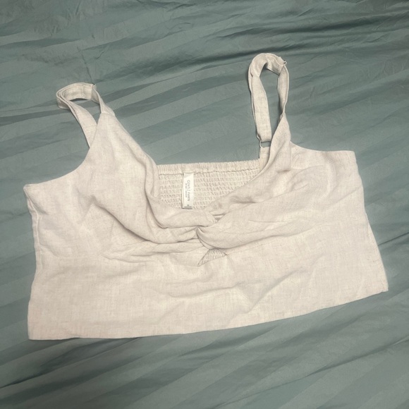 Gentle fawn linen top - Picture 3 of 4